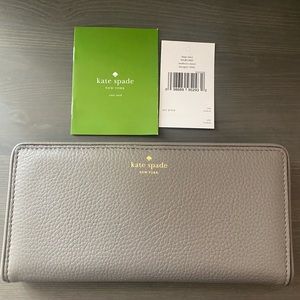 Kate Spade Large Stacey Mulberry Street wallet